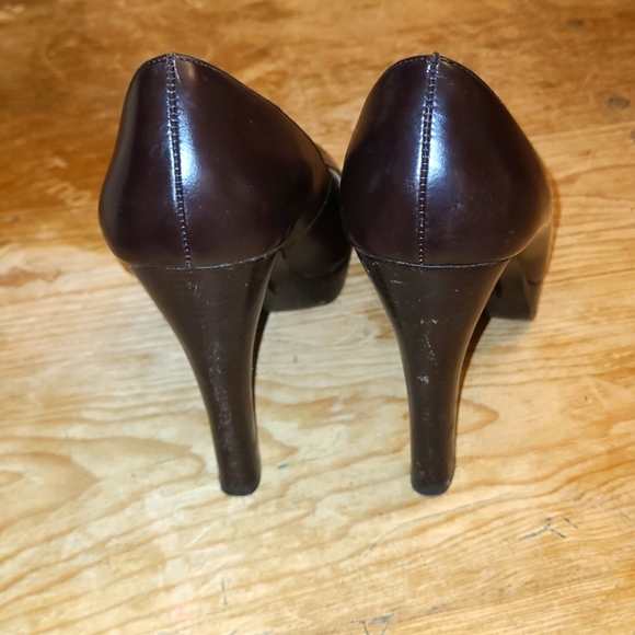 Michael Kors Heels - Picture 3 of 8